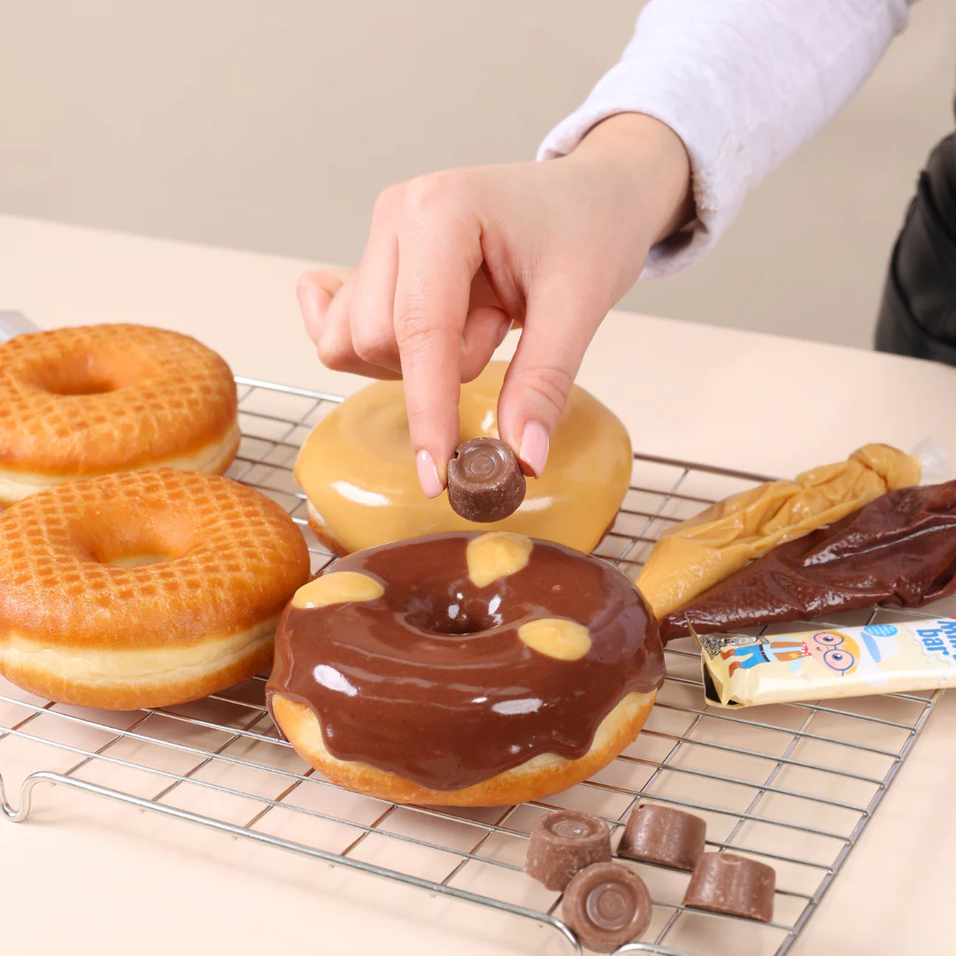 Chocoholic DIY Kit - Image 3